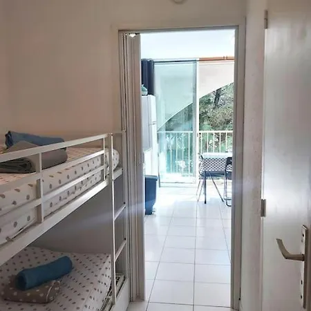 A 100m De La La Grande-Motte