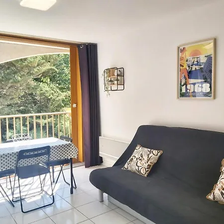 A 100m De La La Grande-Motte